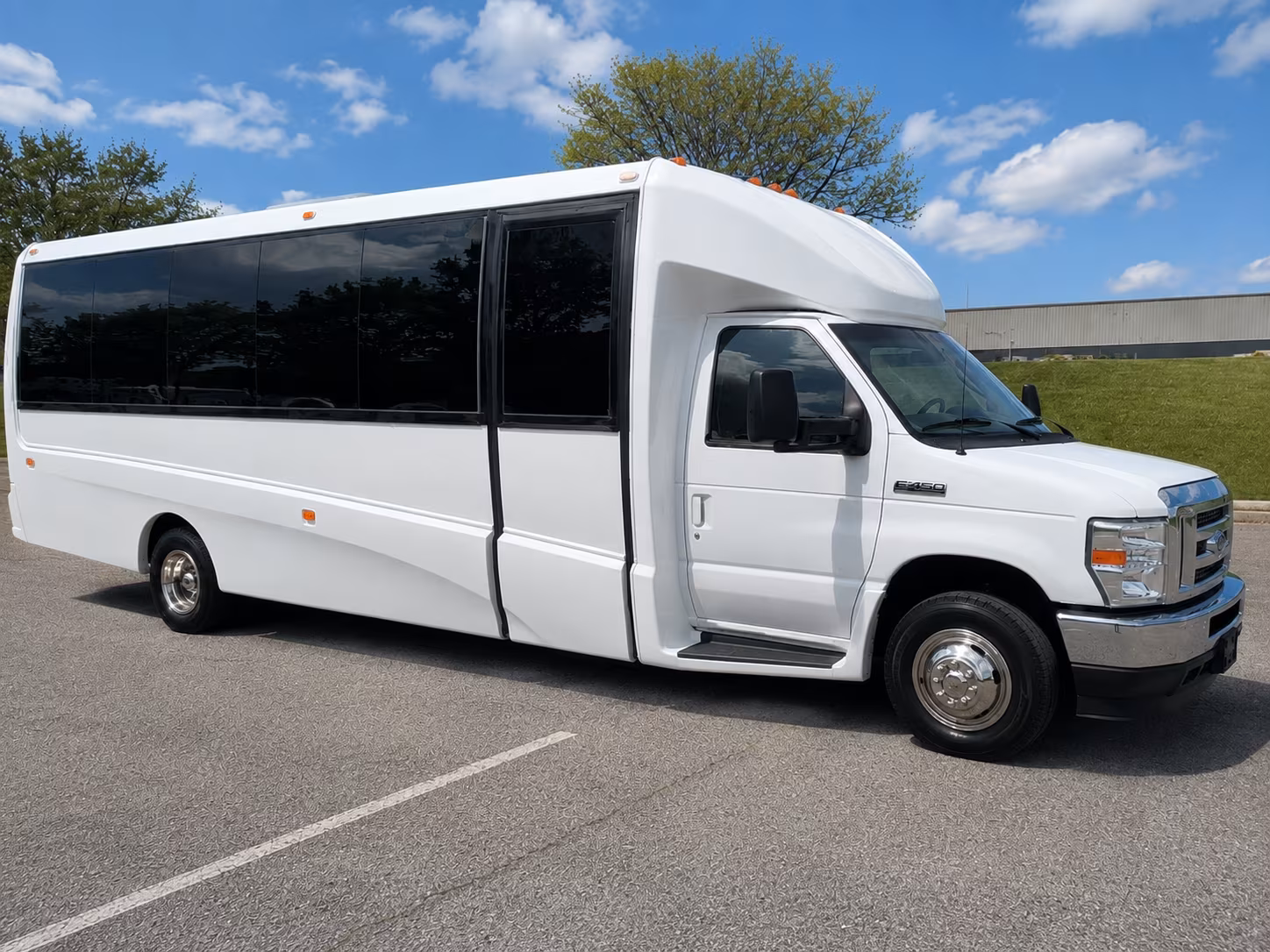 senior and accessibility friendly church buses in chino